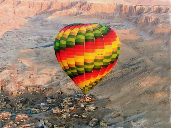 Cairo-Luxor & Hot Air Balloon Trip By Plane From Sharm El Sheikh