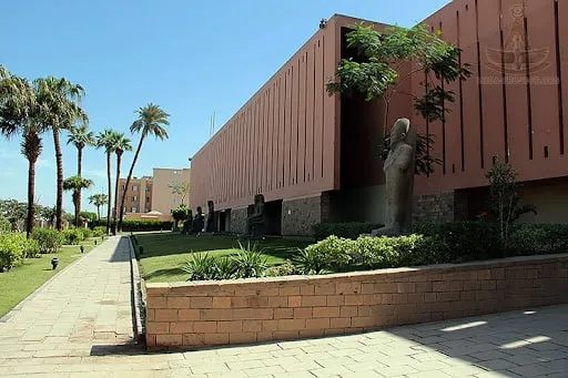 Luxor Museum & Mummification Museum Tour