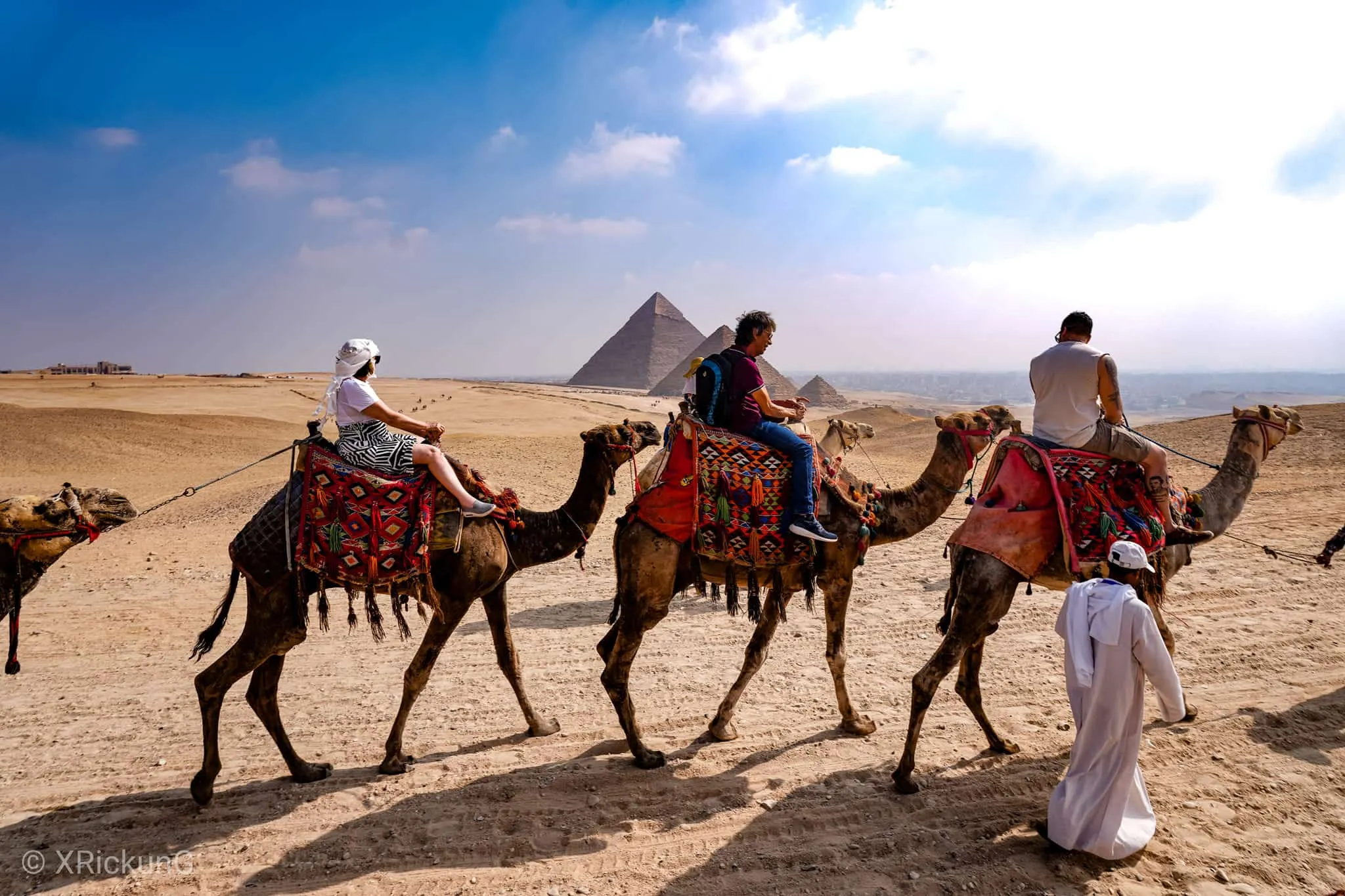 Full Day Tour to Giza Pyramids, Saqqara & Memphis