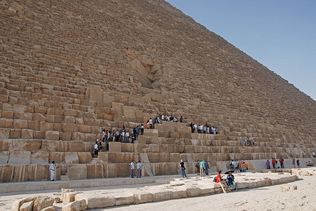 The entrance to the great pyramid of Khufu