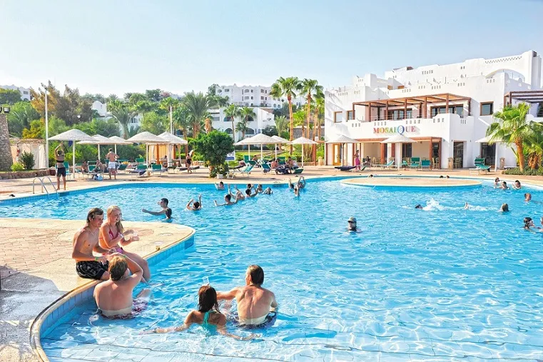 mainpoolsharmesheikh.webp